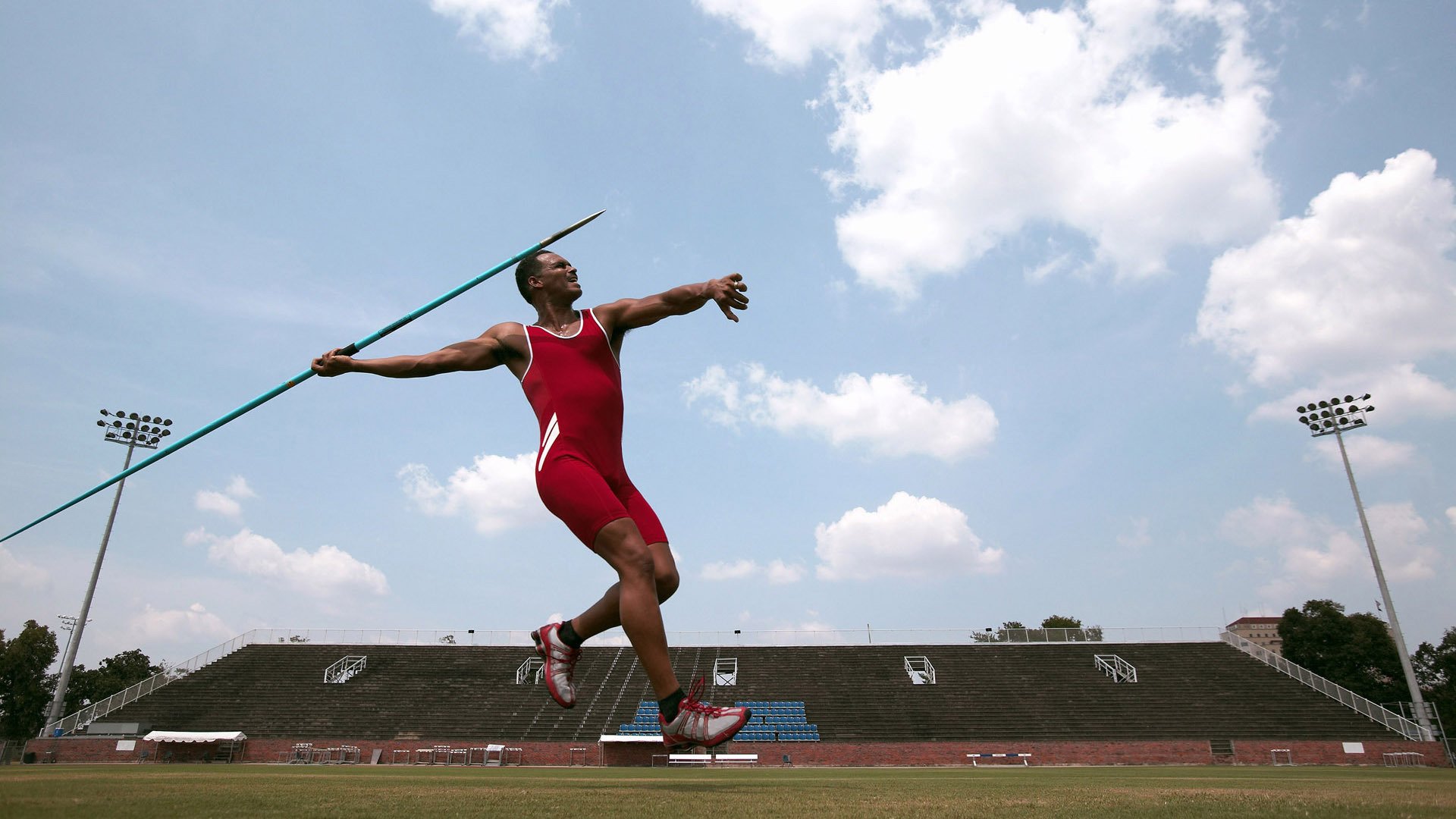 【亚伦·诺拉的精彩投球】费城明星投手连续六场优异表现